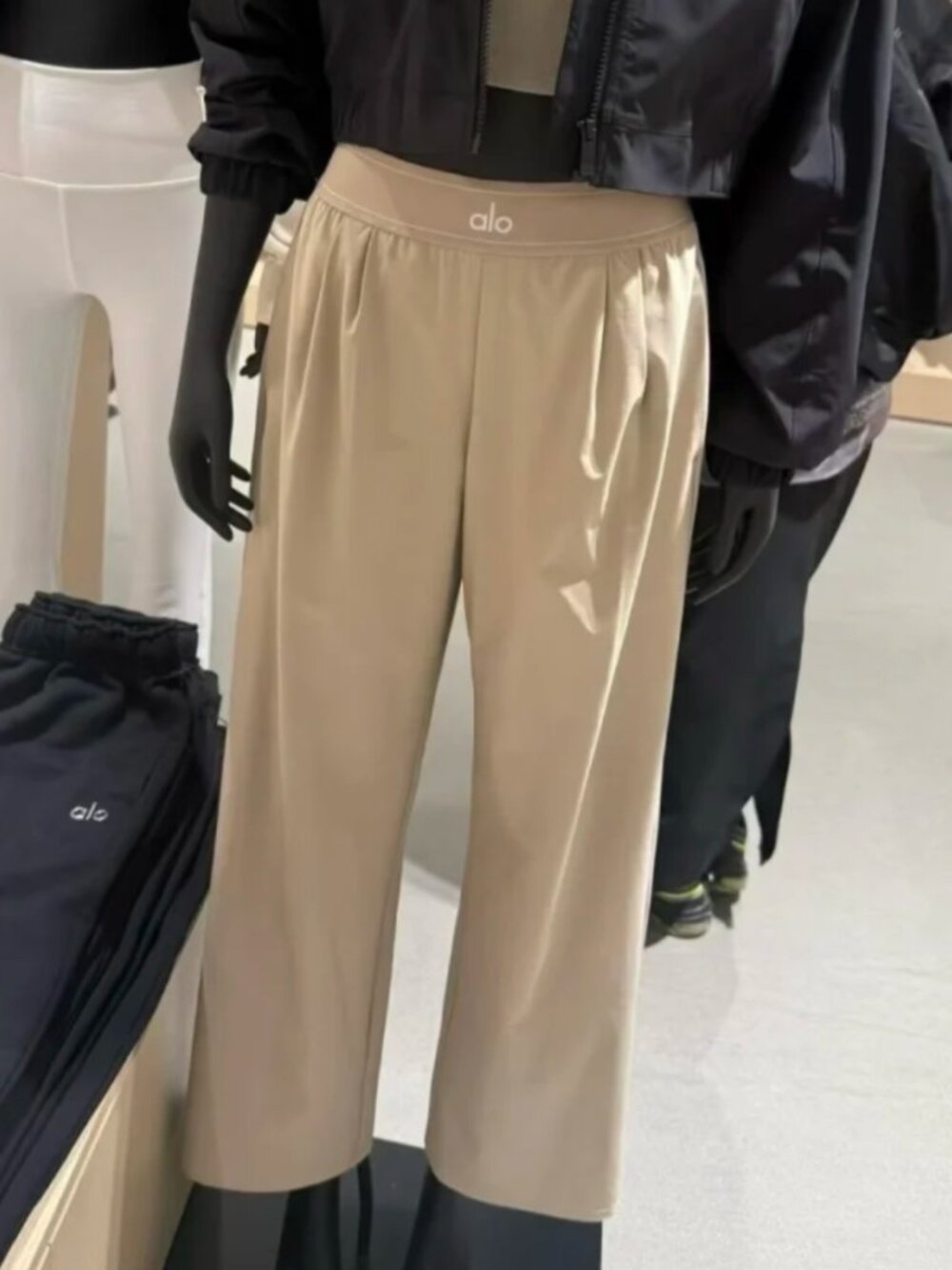 Loose pants🔥Alo Yoga Suit Up Trouser Gravel Color💡30-inch Inner Seam Length